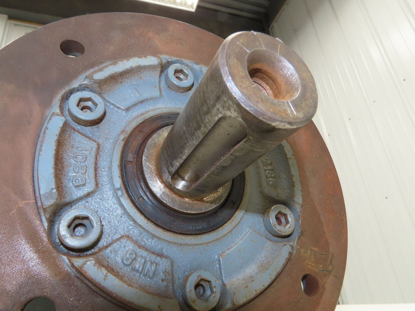 SEW Eurodrive RF67 DT90L4 Inline Gearmotor 1.5kW 230/460V 3PH 46.5 Reducer 37rpm