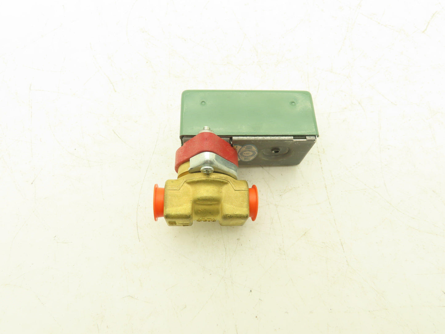 Asco Red-Hat HV2268031 Brass Solenoid Valve 3/8"NPT 208-240V Normally Closed