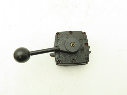 Parker PL37HP Manual Pneumatic Valve 3-Position Mantain 3/8 NPT 250 psi