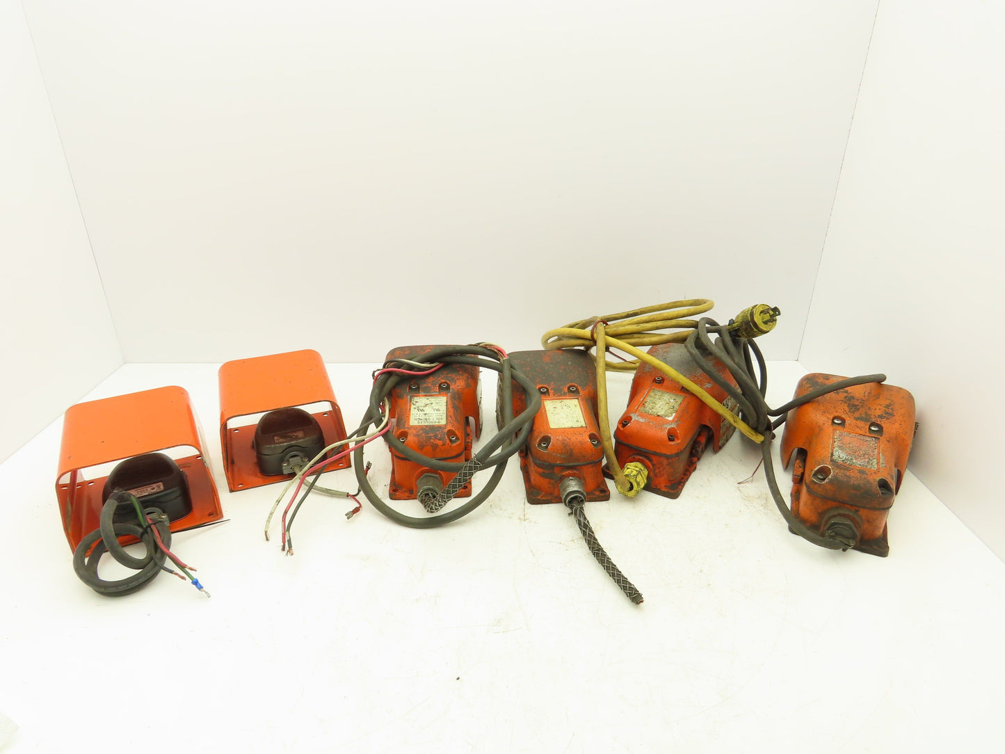 Linemaster Foot Pedal Switch Shield 120/240V Orange Lot of 6