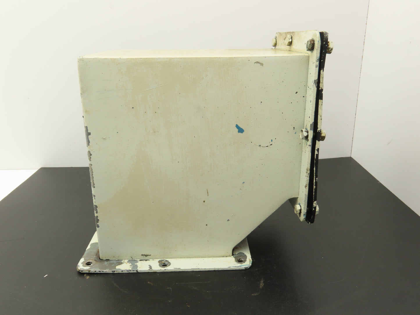 Wiegmann JWL906 6"x6" Wireway 90° Elbow Feed-Through Hoffman