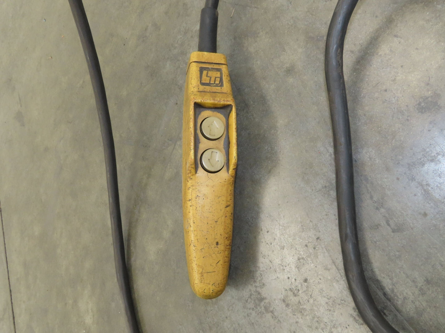 Budgit BEH2516 1/4 Ton Electric Chain Hoist 20' Lift 16 FPM 460 Volt 3PH Tested