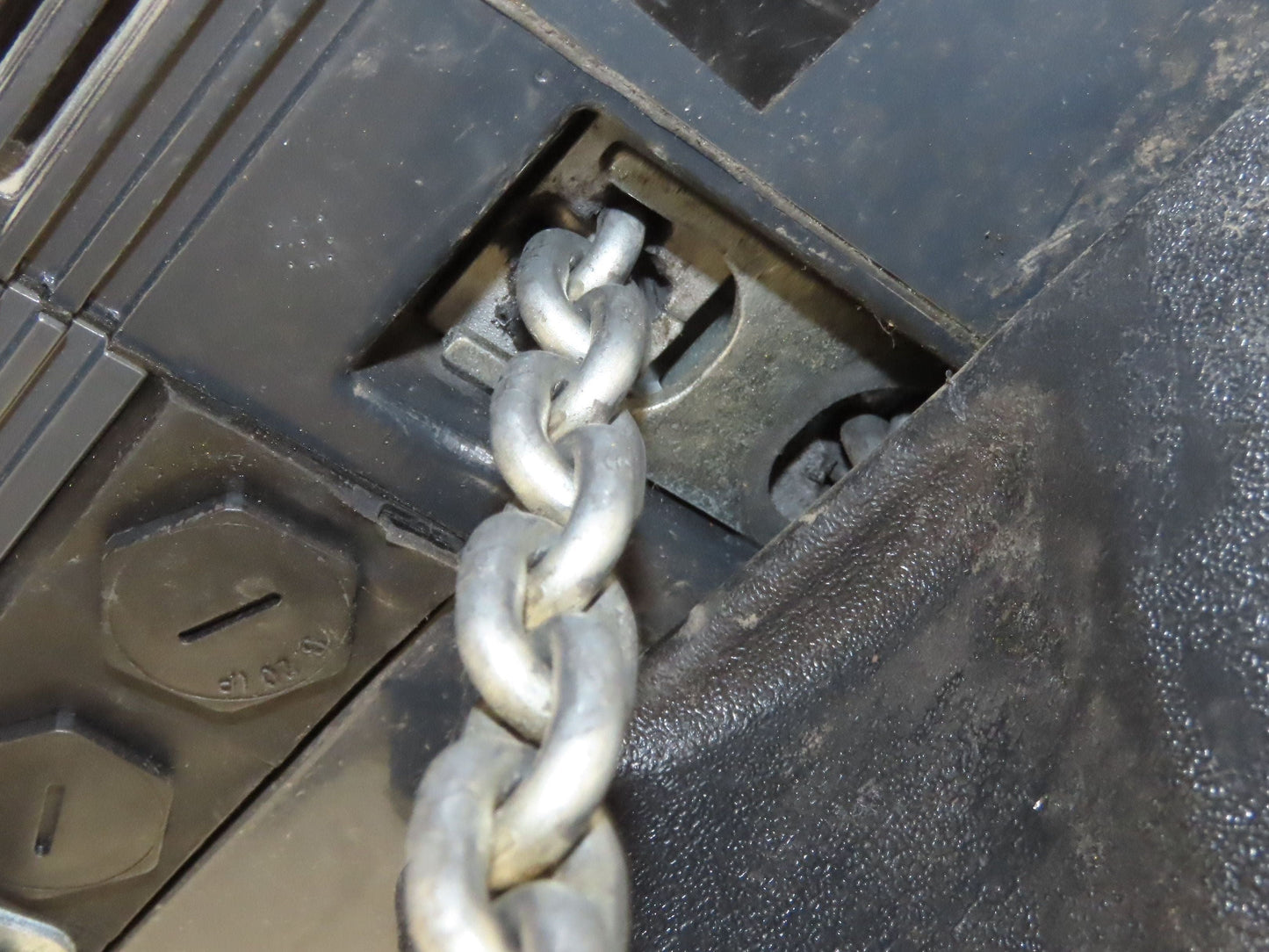 Kone Cranes 1/4 Ton Electric Chain Hoist 16' Lift 16/5 FPM 2 Speed 460 Volt 3PH