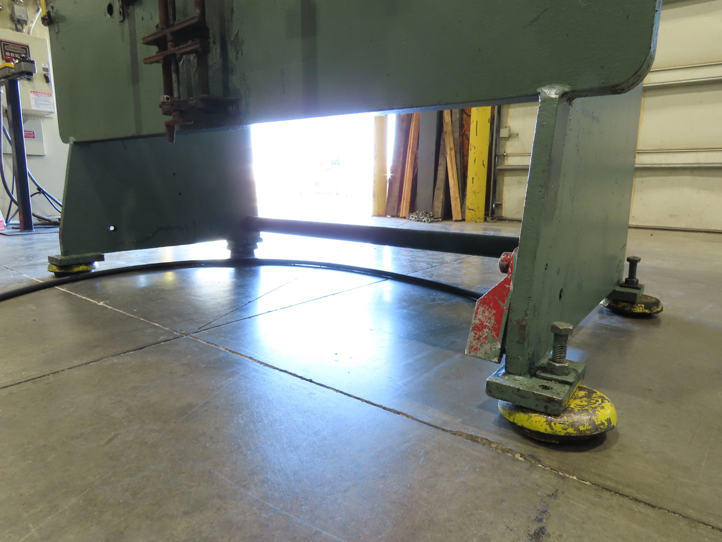 Chicago Mechanical Press Brake 25 Ton 6' Ram 2" Stroke 1.5Hp 460V  Missing valve