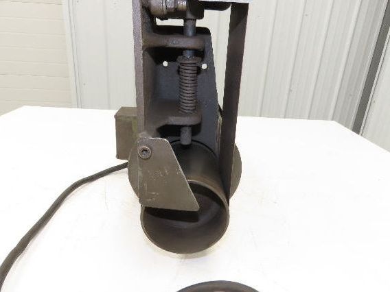 Bench Belt Sander 4" W 36" L Motor 1/2Hp 1725rpm 1Ph 115/230v