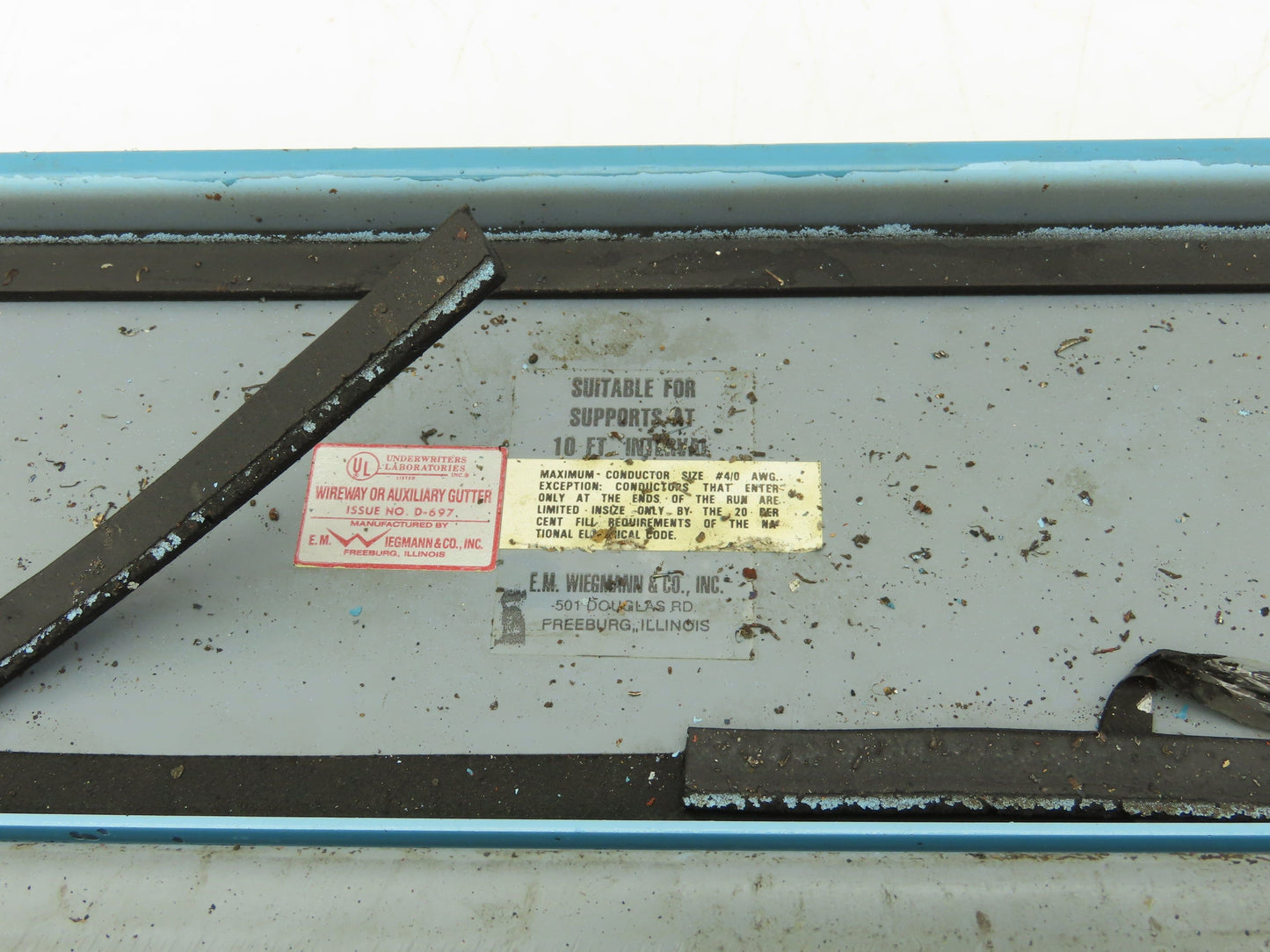 Wiegmann JW42 4"x4" Wireway Straight 24" Section Feed-Through NEMA 12 Hoffman