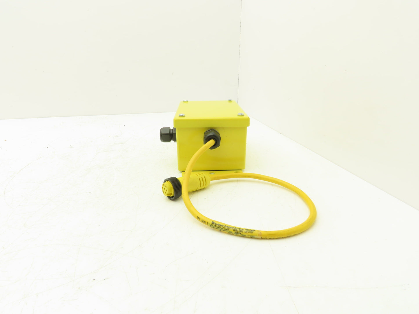 Sick LCU-AGSE Safety Sensor Receiver Interface Unit Woodhead 42939 Connector