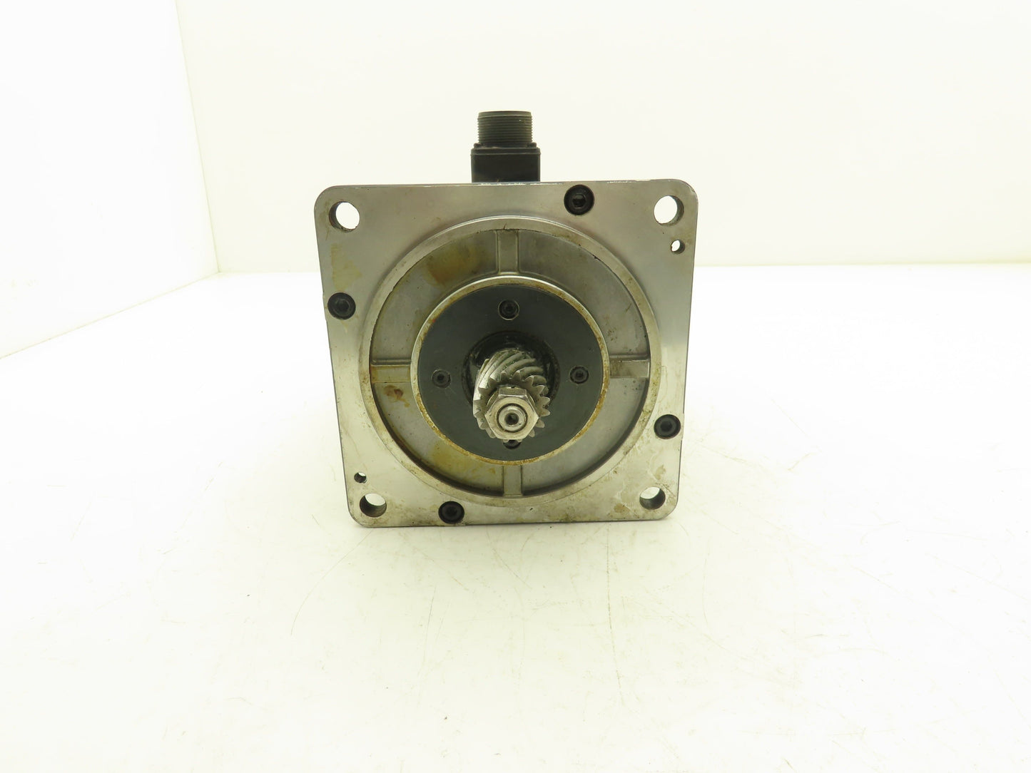 Fanuc A06B-0346-B255 AC Servo Motor 145V 3PH 5F/3000