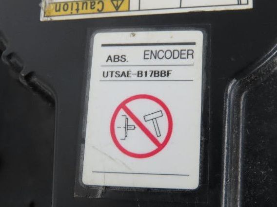 Yaskawa SGMDH-45A2B-YR15 AC Servo Motor 200V 1500rpm - Encoder UTSAE-B17BBF