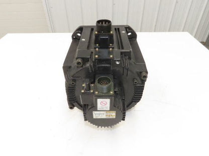 Yaskawa SGMDH-45A2B-YR15 AC Servo Motor 200V 1500rpm - Encoder UTSAE-B17BBF