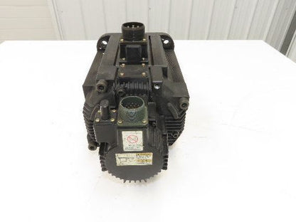 Yaskawa SGMGH-44A2A-YR15 AC Servo Motor 200V 1500rpm - Encoder UTSAE-B17BBF