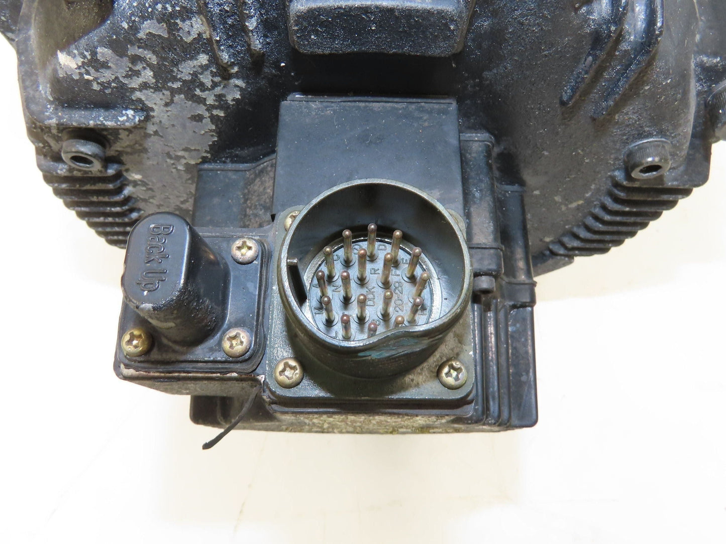 Yaskawa SGMDH-45A2B-YR15 AC Servo Motor 200V 1500rpm - Encoder UTSAE-B17BBF