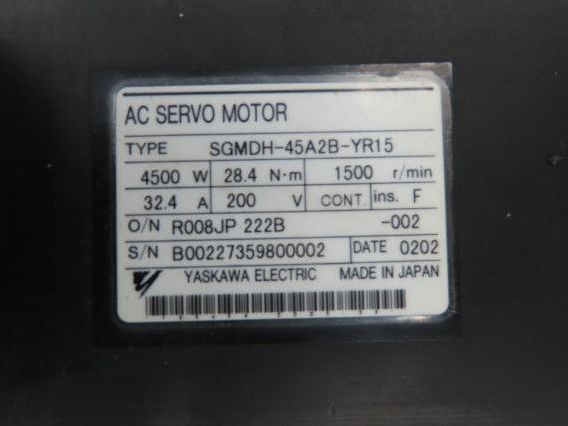 Yaskawa SGMDH-45A2B-YR15 AC Servo Motor 200V 1500rpm - Encoder UTSAE-B17BBF