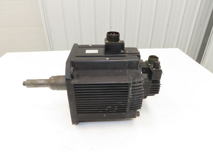 Yaskawa SGMDH-45A2B-YR15 AC Servo Motor 200V 1500rpm - Encoder UTSAE-B17BBF