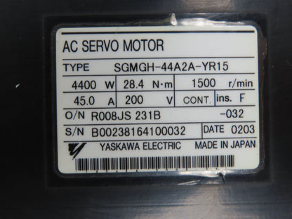 Yaskawa SGMDH-45A2B-YR15 AC Servo Motor 200V 1500rpm - Encoder UTSAE-B17BBF