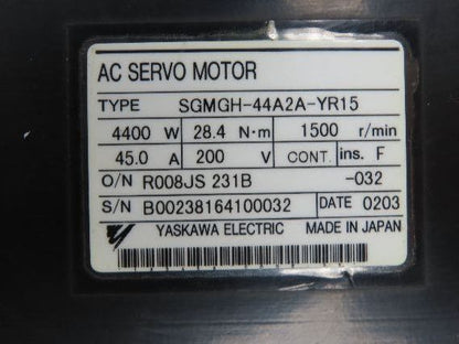 Yaskawa SGMDH-45A2B-YR15 AC Servo Motor 200V 1500rpm - Encoder UTSAE-B17BBF