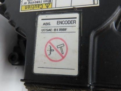 Yaskawa SGMDH-45A2B-YR15 AC Servo Motor 200V 1500rpm - Encoder UTSAE-B17BBF