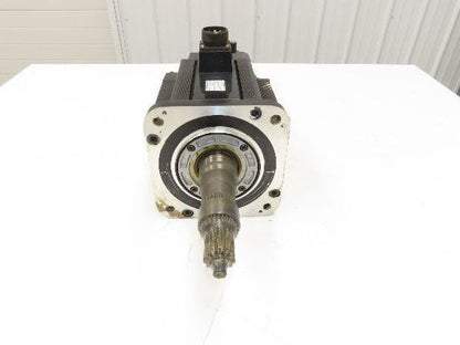 Yaskawa SGMDH-45A2B-YR15 AC Servo Motor 200V 1500rpm - Encoder UTSAE-B17BBF