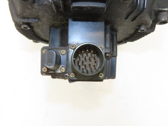 Yaskawa SGMDH-45A2B-YR15 AC Servo Motor 200V 1500rpm - Encoder UTSAE-B17BBF