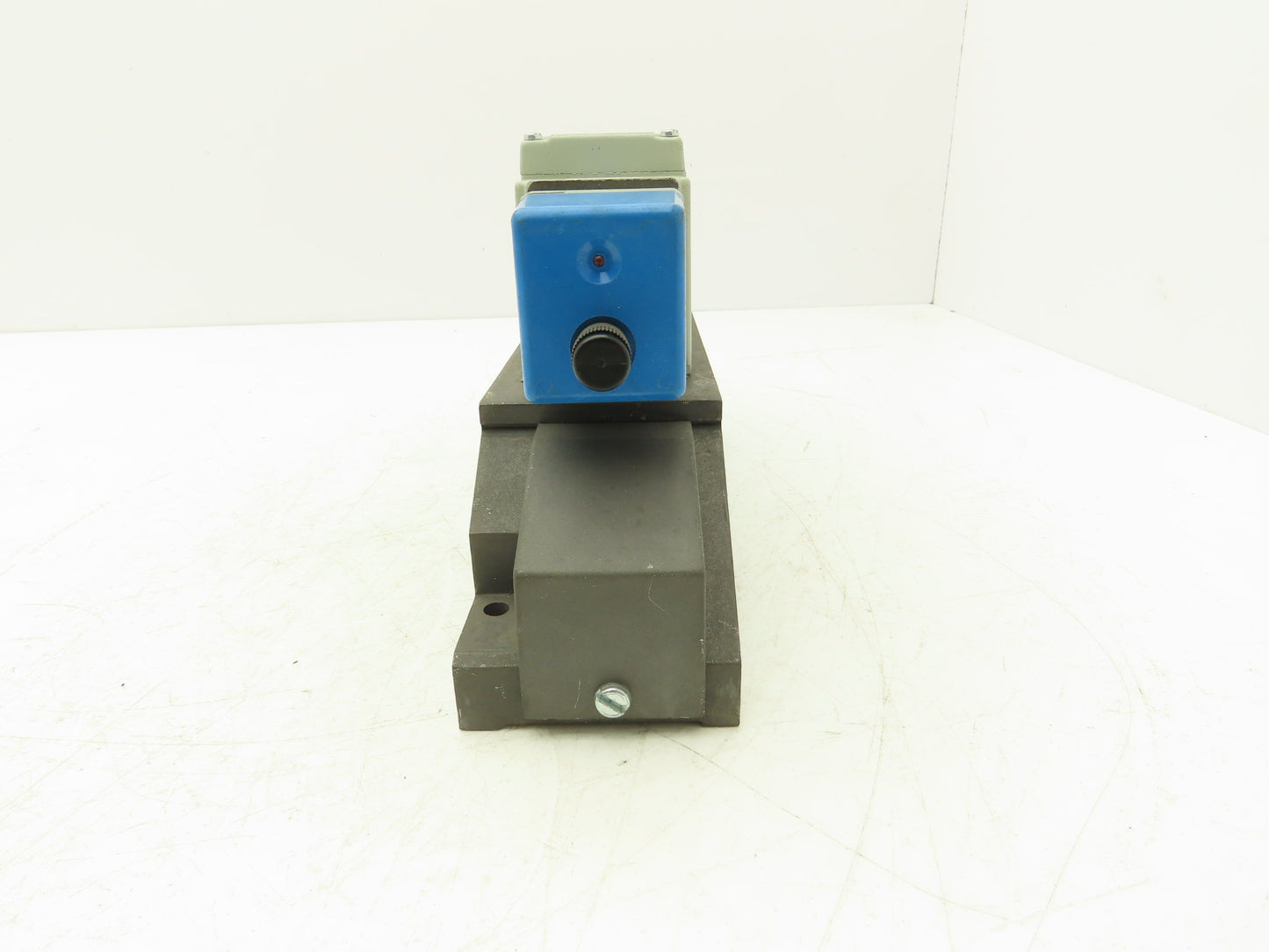 Numatics I24BB515MP00061 Solenoid Valve 5/2 150psig 24vDC 4W 1/2" NPT
