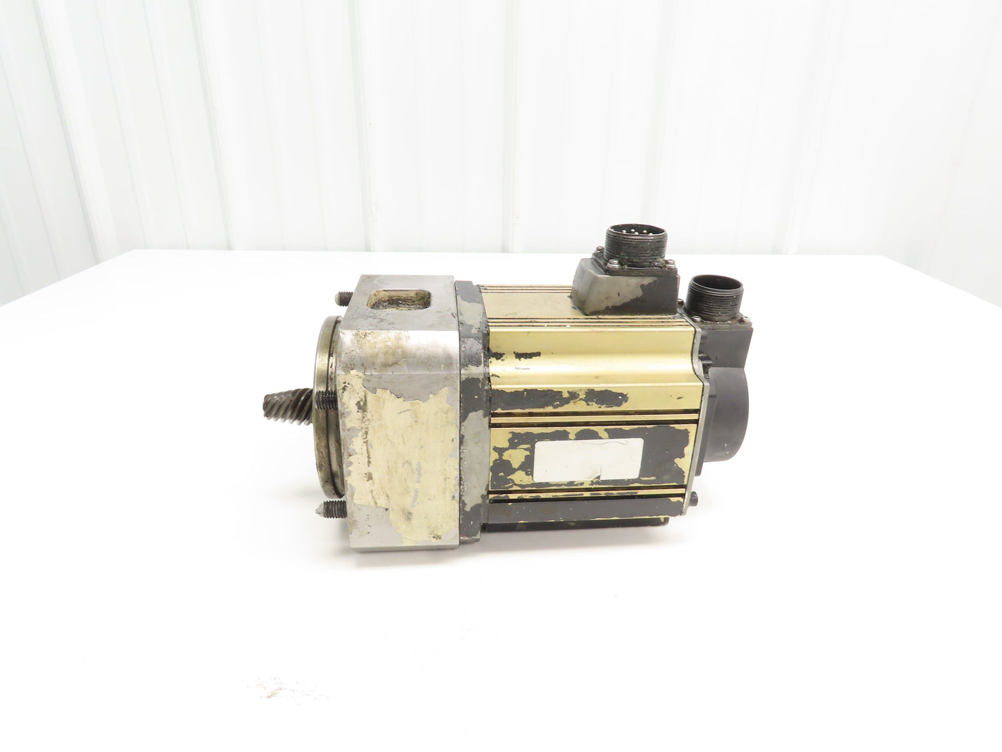 Mitsubishi HC-SF152K AC Servo Motor 1.5kw 122V 3PH  -Encoder OSA17-020