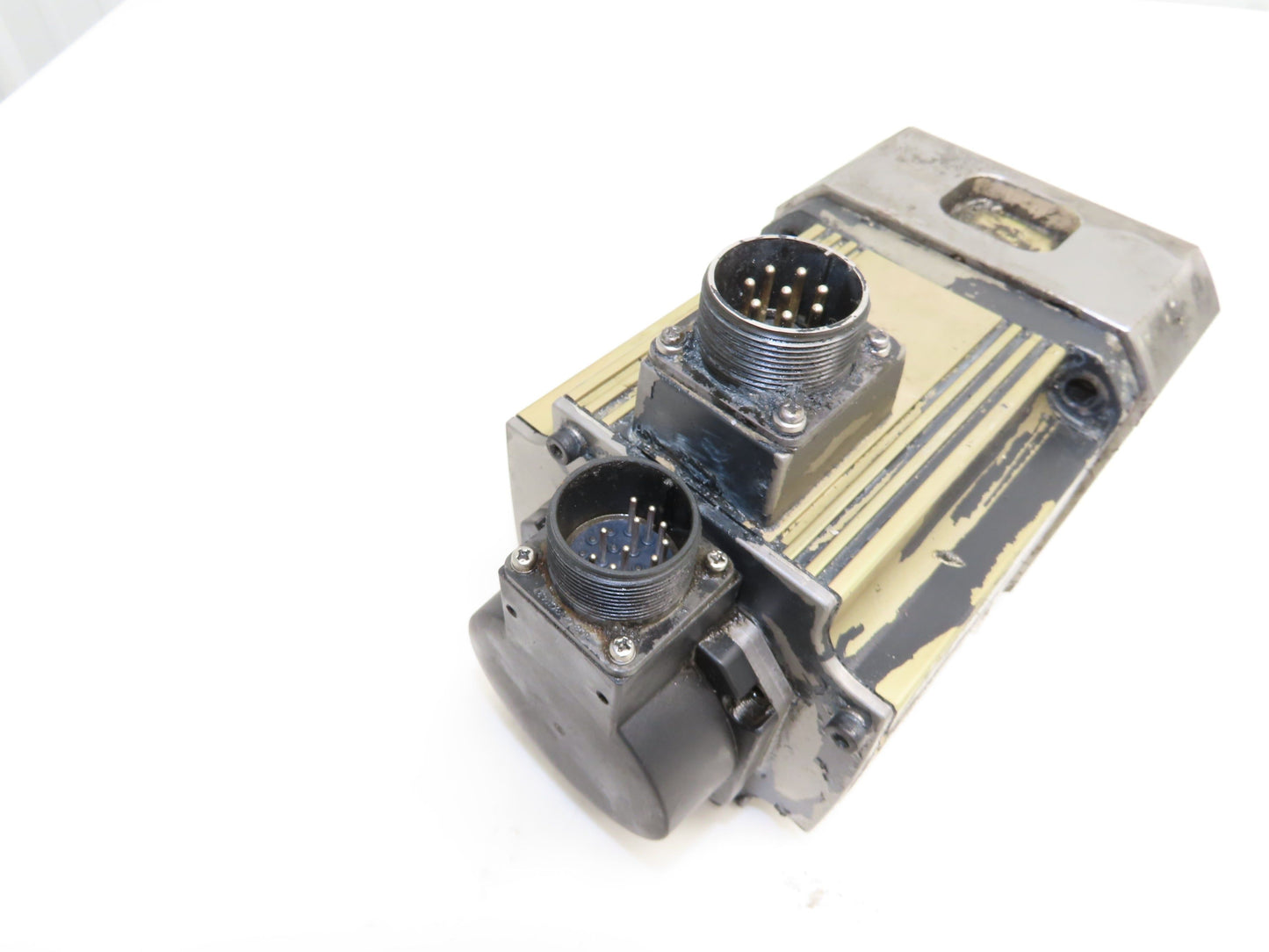 Mitsubishi HC-SF152K AC Servo Motor 1.5kw 122V 3PH  -Encoder OSA17-020