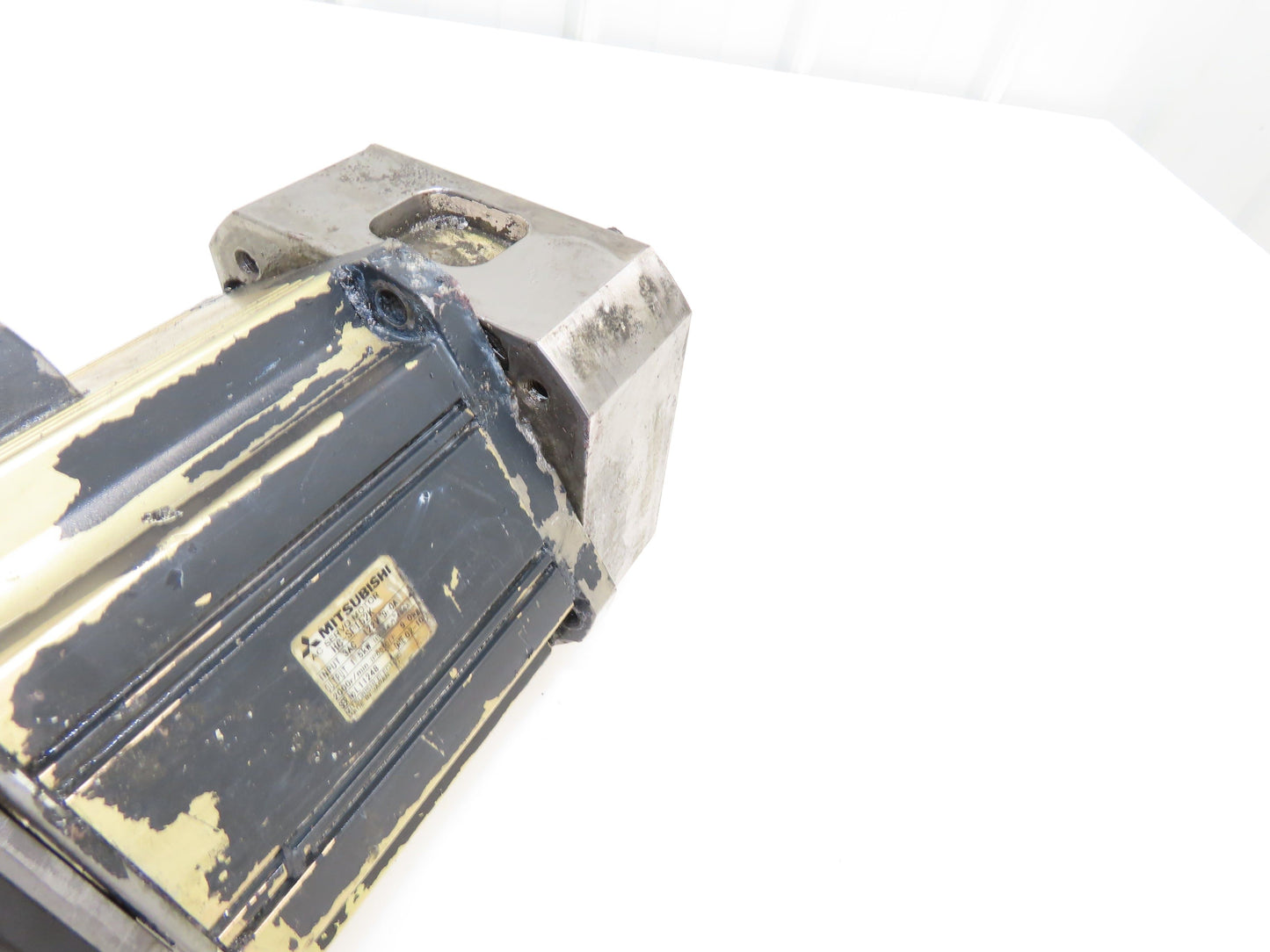 Mitsubishi HC-SF152K AC Servo Motor 1.5kw 122V 3PH  -Encoder OSA17-020