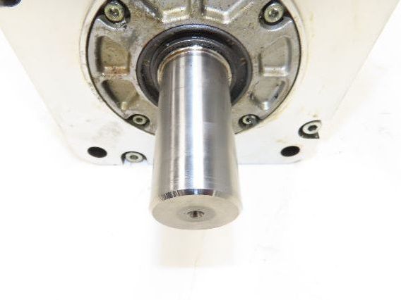 Mitsubishi HF-H453S AC Servo Motor 4.5kW 392V 3PH 3000rpm -Encoder OSA166S5NA