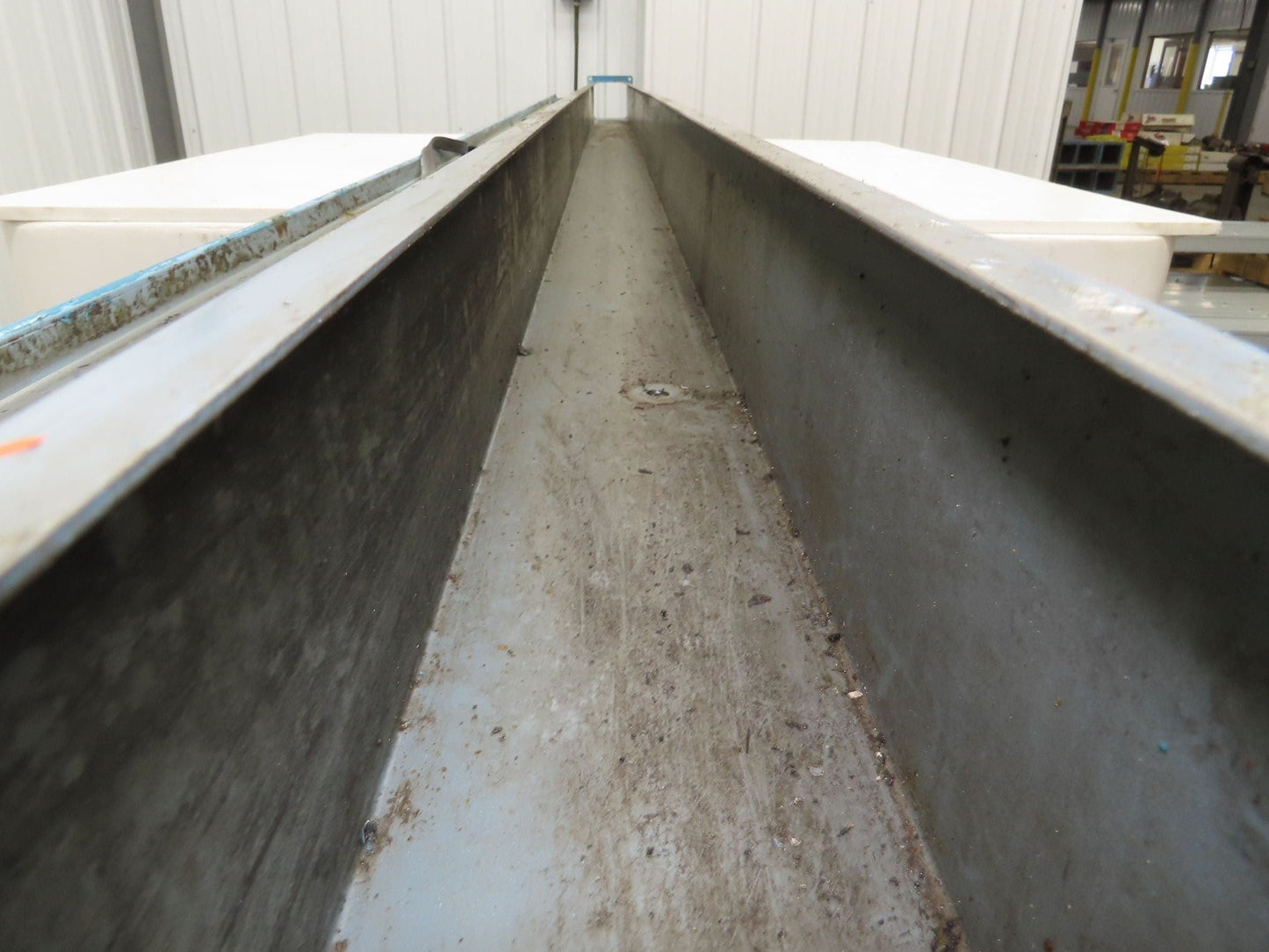 Wiegmann JW410 4"x4" Wireway Straight 120" Section Feed-Through NEMA 12 Hoffman