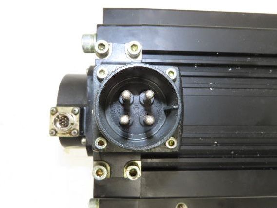 Mitsubishi HF-H703S AC Servo Motor 7kW 399V 3PH 3000rpm -Encoder OSA166S5NA