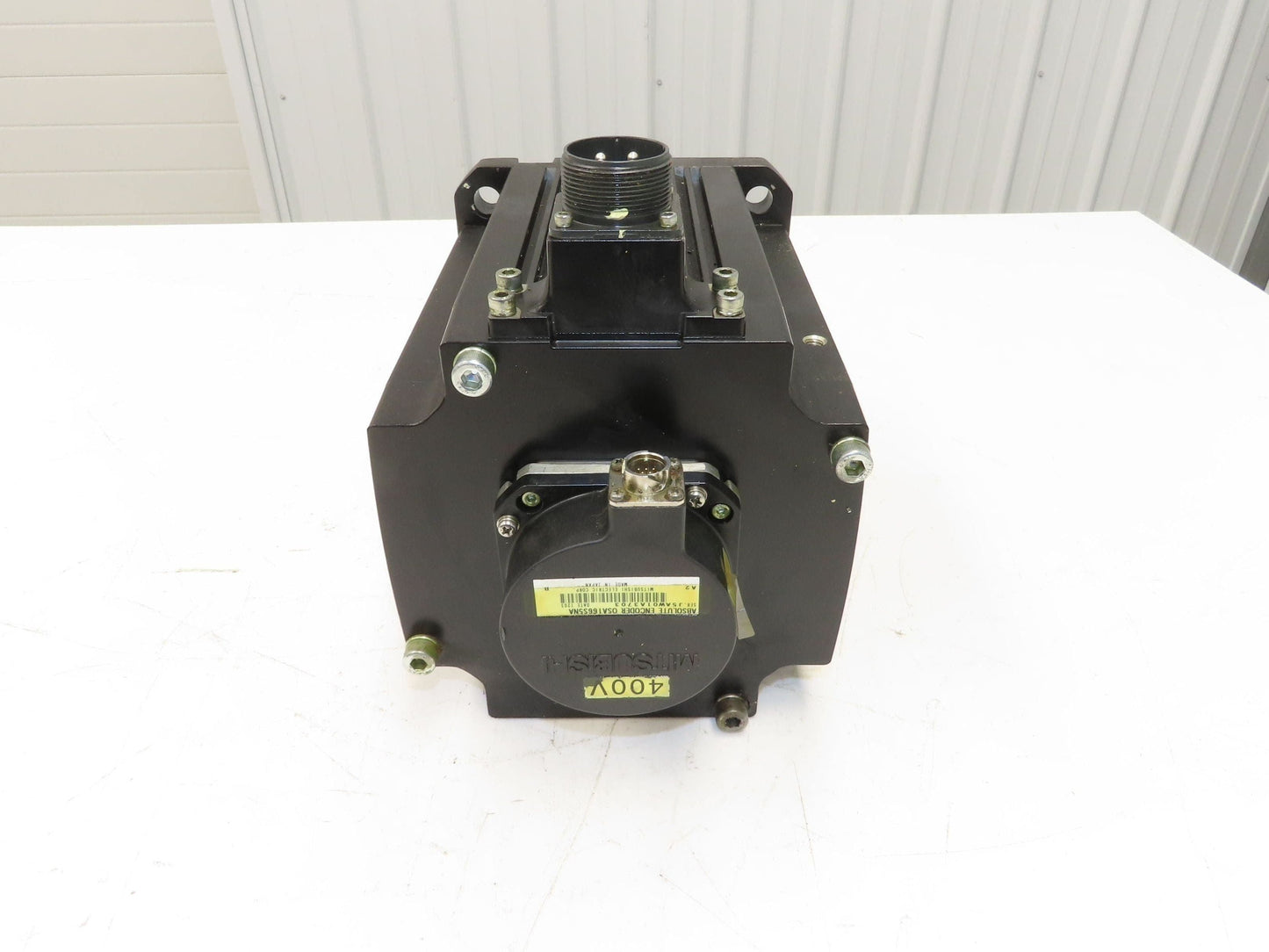 Mitsubishi HF-H703S AC Servo Motor 7kW 399V 3PH 3000rpm -Encoder OSA166S5NA