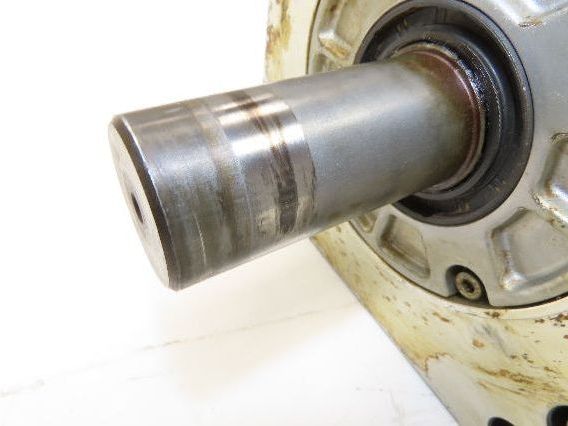 Mitsubishi HF-H703S AC Servo Motor 7kW 399V 3PH 3000rpm -Encoder OSA166S5NA