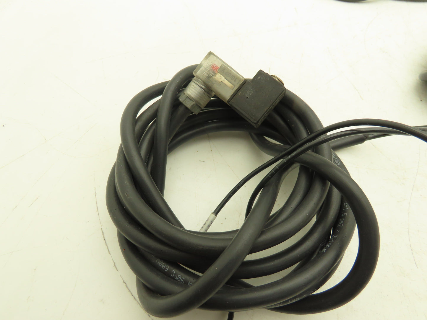 Univer DD-051 24VDC Solenoid Coil with 2x 16 AWG Cable E219385  Lot of 5
