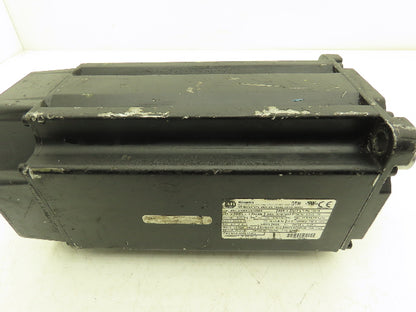 Allen Bradley MPL-B540D-MJ74AA Kinetix AC Servo Motor 4.67Hp 2000 RPM 460V 3PH