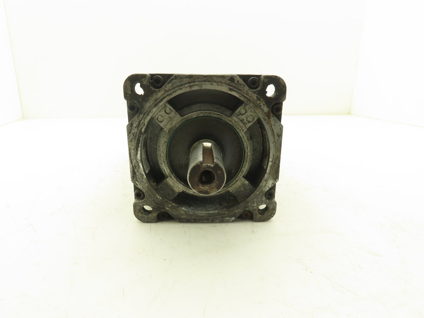 Allen Bradley MPL-B540D-MJ74AA AC Servo Motor 4.67Hp 2000 RPM 460V 3PH