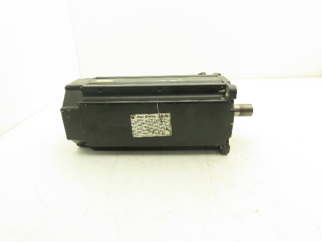 Allen Bradley MPM-B1652F-MJ74AA Kinetix AC Servo Motor 5.76Hp 4500 RPM 480V 3PH