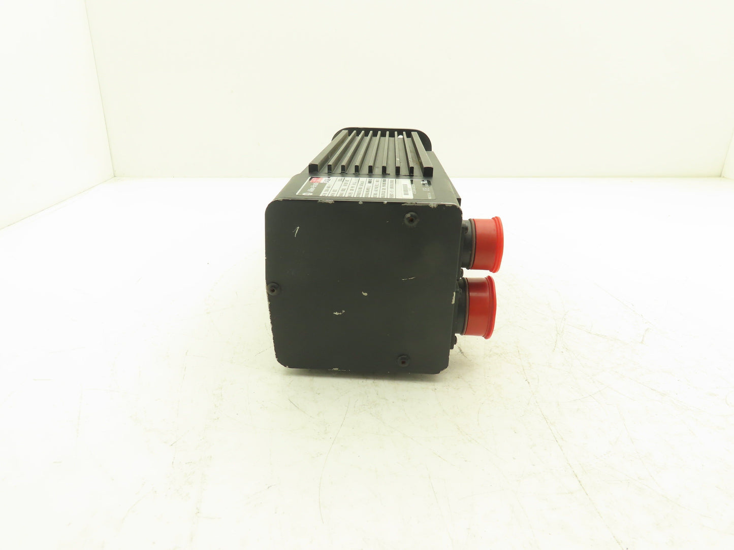Allen Bradley 1326AS-B460F-21 AC Servo Motor 2.8kW 4300 RPM 460V 3PH
