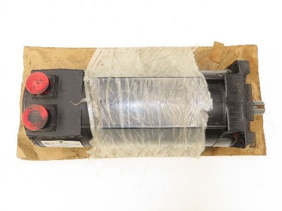 Allen Bradley 1326AB-B2E-11 AC Servo Motor 2.5kW 3000 RPM 460V 3PH