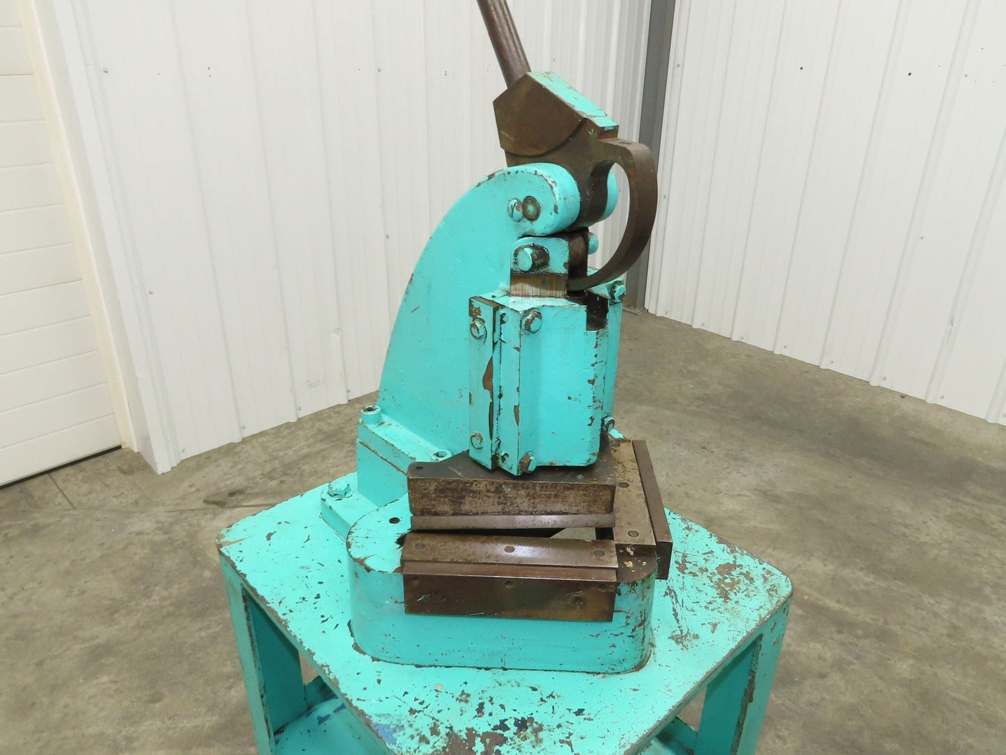 Di-Acro Manual Sheet Metal Corner Notcher 16 Gauge 6x6" Stand Fab Shop Tool