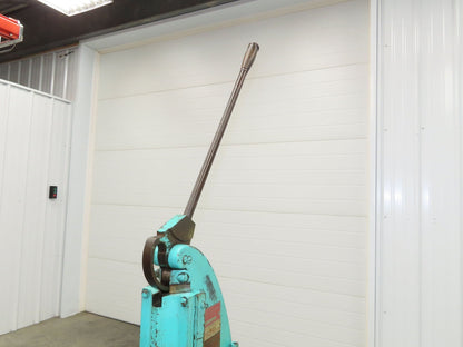 Di-Acro Manual Sheet Metal Corner Notcher 16 Gauge 6x6" Stand Fab Shop Tool