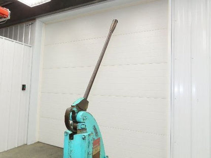 Di-Acro Manual Sheet Metal Corner Notcher 16 Gauge 6x6" Stand Fab Shop Tool