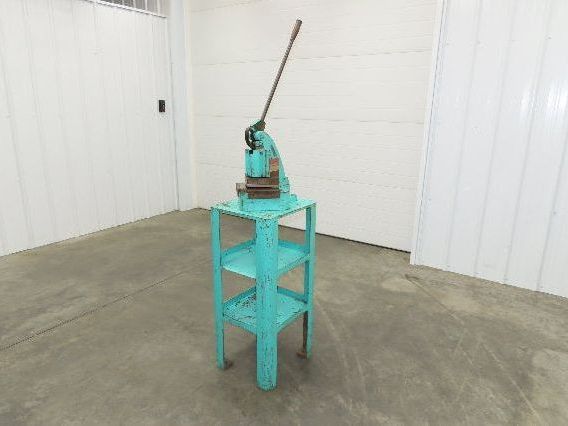 Di-Acro Manual Sheet Metal Corner Notcher 16 Gauge 6x6" Stand Fab Shop Tool