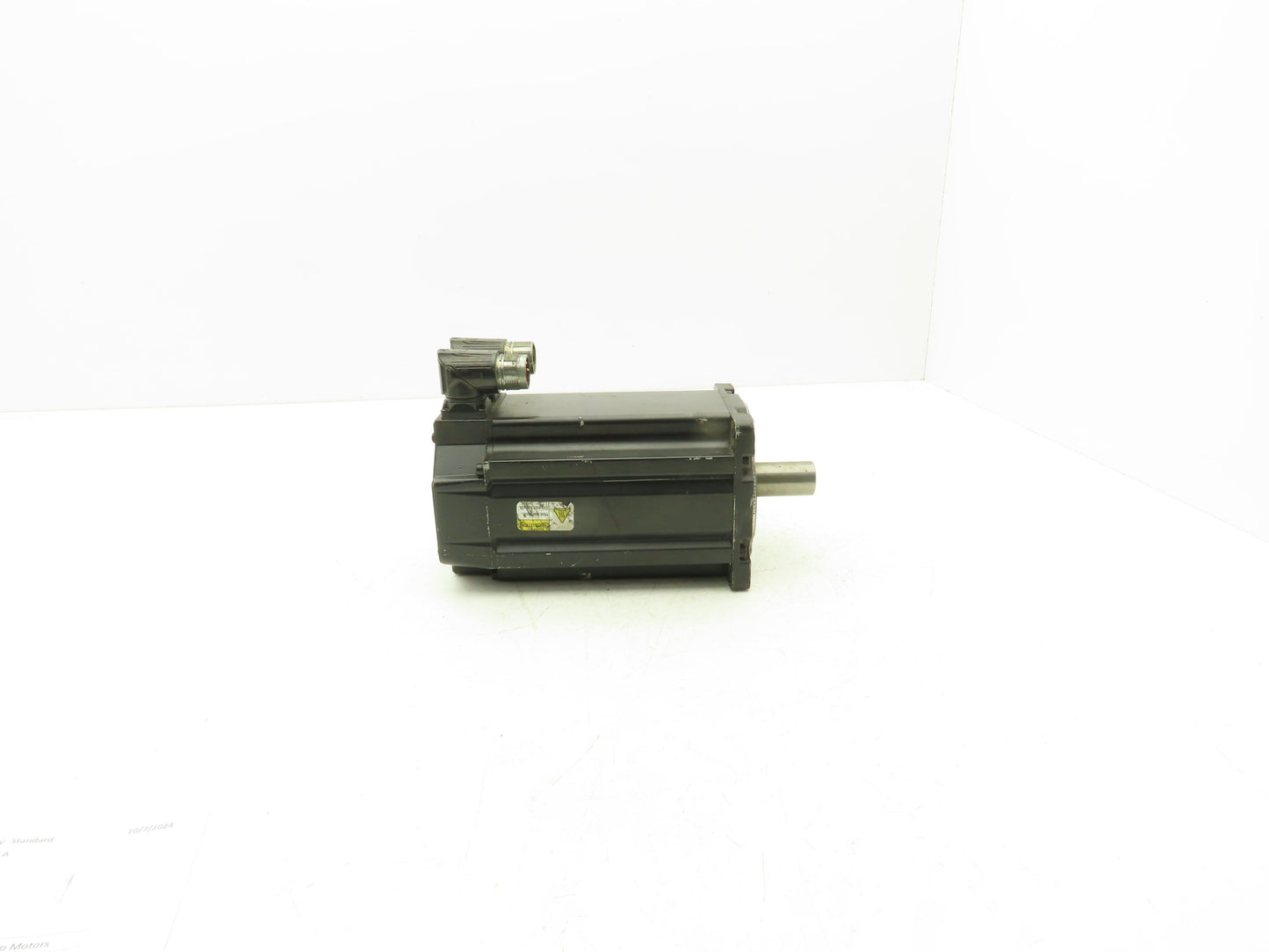 Allen Bradley MPL-B4540F-MK72AA Kinetix AC Servo Motor 3.5Hp 3000 RPM 460V 3PH