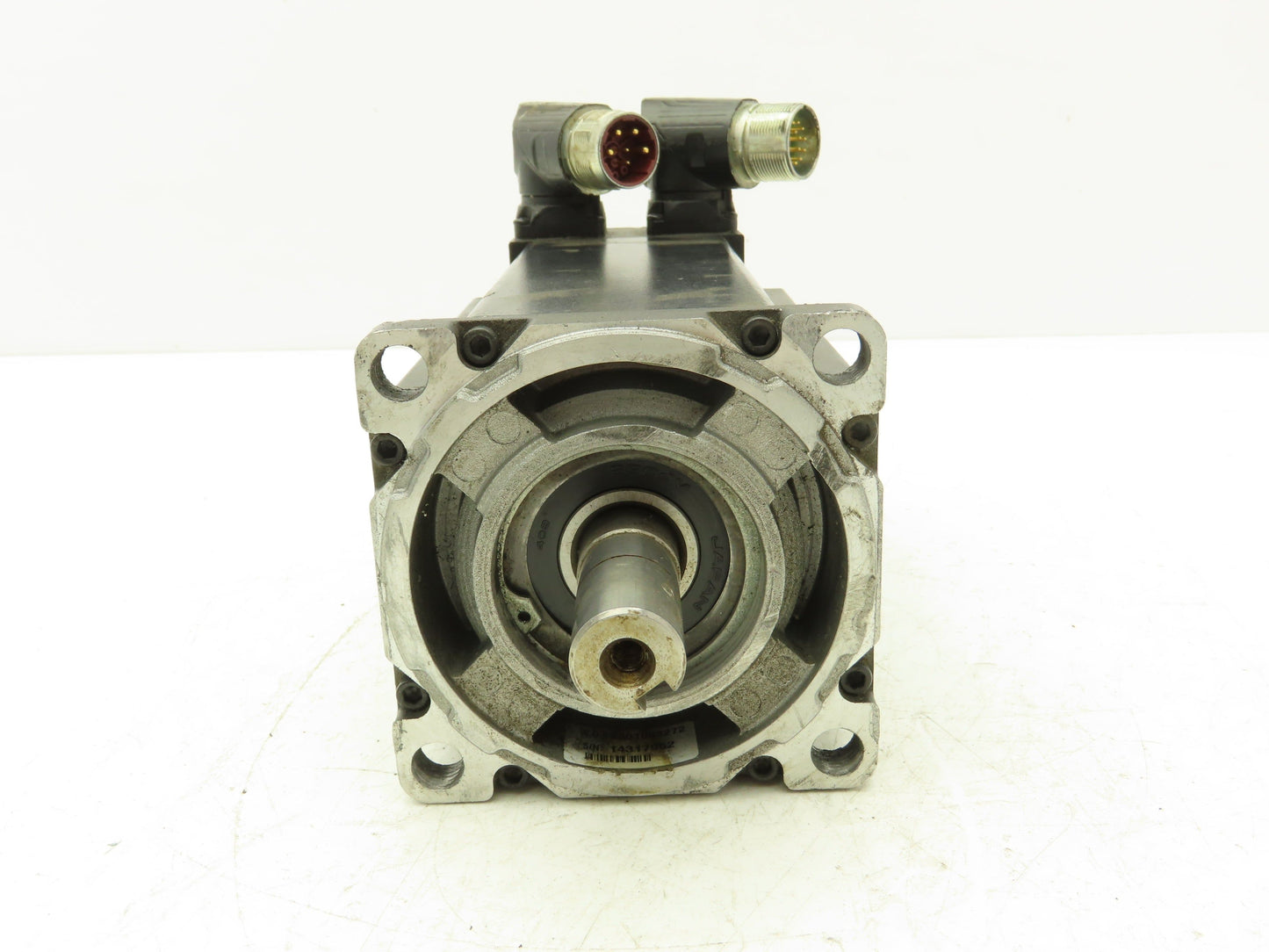 Allen Bradley MPM-B1151T-MJ74AA Kinetix AC Servo Motor 1.21Hp 7000 RPM 480V 3PH