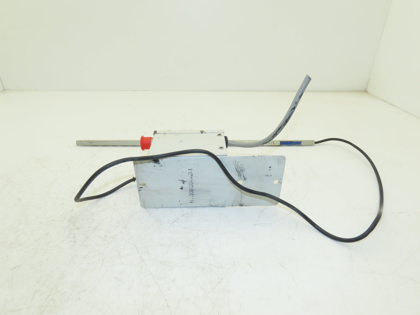 Chapman SM SEI508 Anti-Static Bar 18" With 5,000vRMS 15VA Power Supply