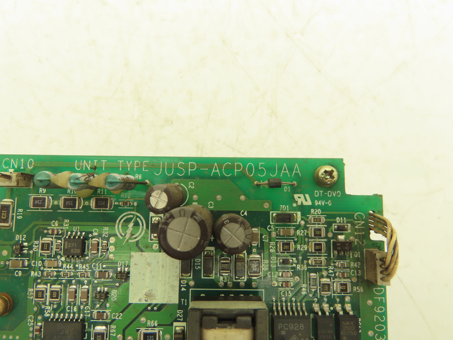 Yaskawa JUSP-ACP05JAA Module for CACR-UP6AAA Servo Drive