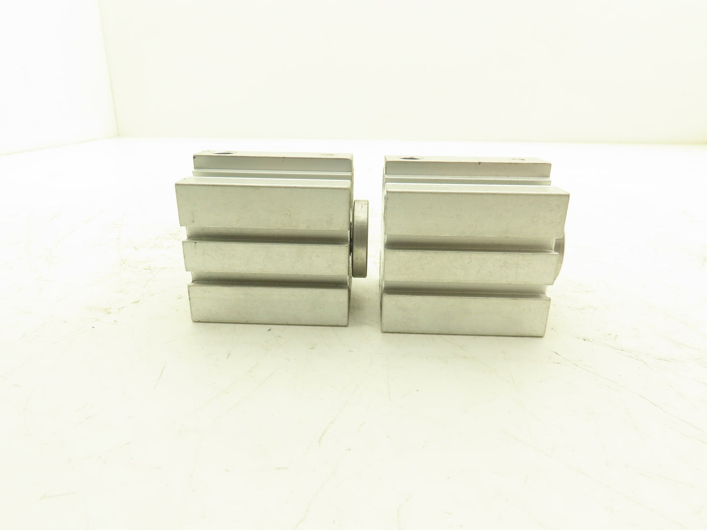 Festo AEVC-40-30-I-P-SA Single Acting Air Cylinder 40x30mm Stroke Spring Return