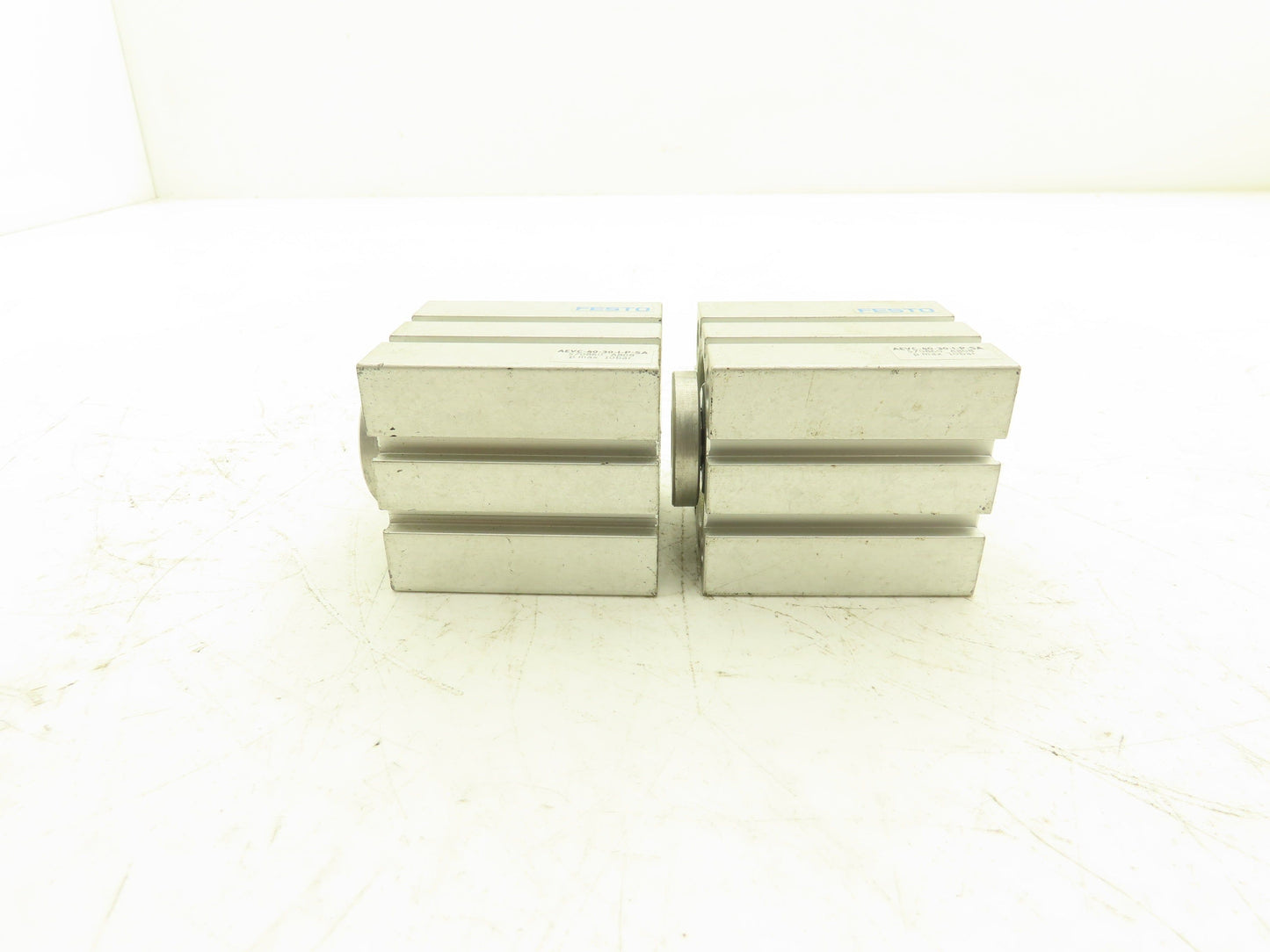 Festo AEVC-40-30-I-P-SA Single Acting Air Cylinder 40x30mm Stroke Spring Return