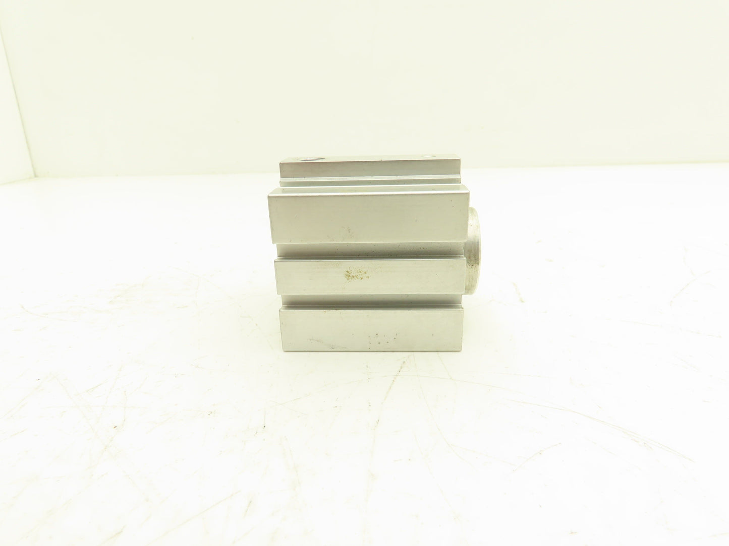 Festo AEVC-40-30-I-P-SA Single Acting Air Cylinder 40x30mm Stroke Spring Return