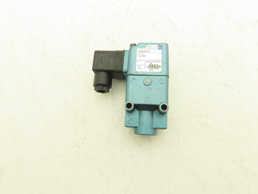MAC 225B-501JJ Pneumatic 3/2 Solenoid Valve 1/4"npt 24VDC